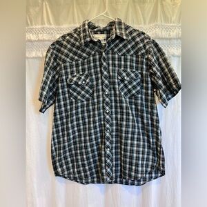 Wrangler Blue and Black Plaid Casual Button Down Shirt